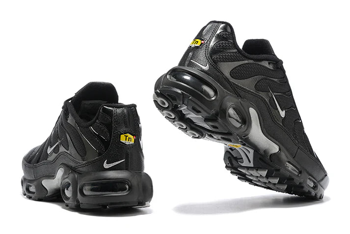 Air Max TN Plus "Black Metallic Silver"