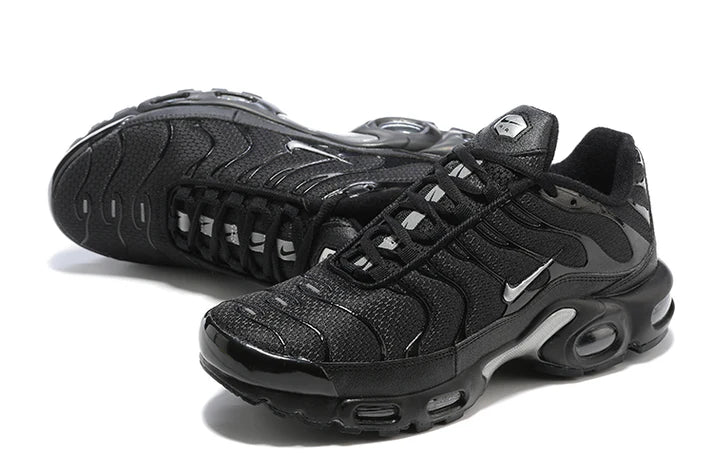 Air Max TN Plus "Black Metallic Silver"