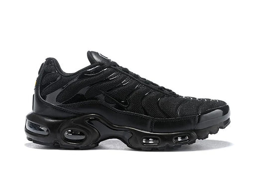 Air Max TN Plus "Triple Black"