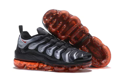 VAPORMAX PLUS "SHARK TOOTH"